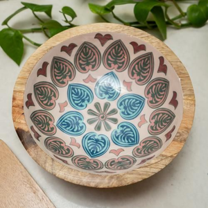Bol de service en bois d'acacia de haute qualité fabriqué en Inde, imprimé émail, en bois de manguier avec peinture émail pour le service - Product Image 2