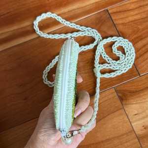 กระเป๋าใส่เหรียญทำมือประดับลูกปัด: ลายใบแปะก๊วย ดอกบัว ดอกเดซี่ และลายเค้ก - Product Image 3