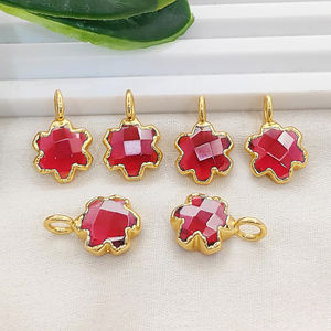 Breloque en quartz rubellite électroplaqué en forme d'étoile 10 mm, breloque en quartz rubellite électroplaqué en cuivre pour la fabrication de bijoux - Product Image 1