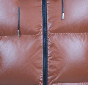 Vestes d'hiver imperméables, coupe-vent et confortables pour femmes, courtes et colorées, en duvet, vente en gros d'usine - Product Image 5