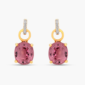 Pendientes colgantes de morganita en oro amarillo con detalles de diamantes, estilo clásico para mujer - Product Image 1