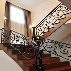 Rampe d'escalier en fer forgé charmante : esthétique luxueuse exceptionnelle et sécurité maximale pour les décors architecturaux modernes. - Product Image 3