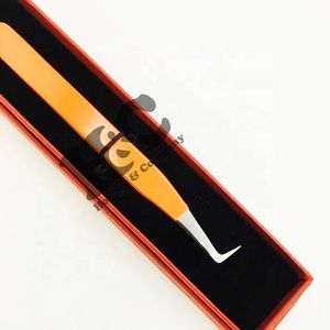 Pinzas Profesionales Mink de 90 Grados, Mega Planas, Sólidas, Antimagnéticas, de Acero Inoxidable para Extensión de Pestañas, Color Naranja, Sostenibles - Product Image 2