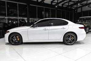 Bonne affaire 2019 A L F A ROMEO GIULIA SPORT standard premium - Product Image 2