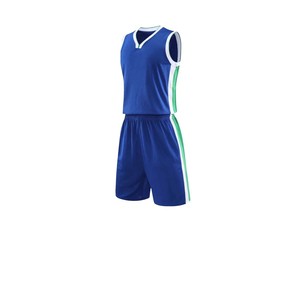 Uniforme de Baloncesto Personalizado, Transpirable, Estampado, para Verano, Colores y Logotipos Personalizados, Precio Bajo, Hecho en Pakistán - Product Image 2