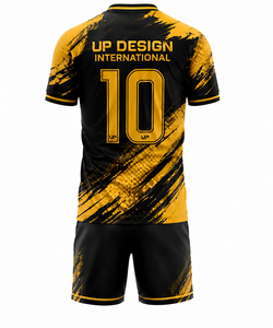 ชุดเสื้อฟุตบอลสีดำทองแบบซับลิเมชั่นพร้อมกางเกงขาสั้น ชุดกีฬาโพลีเอสเตอร์ระบายอากาศได้ดี สำหรับทีมฟุตบอล ชุดยูนิฟอร์มสำหรับผู้ใหญ่ - Product Image 2