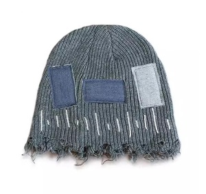 Gorros de punto de alta calidad con efecto desgastado, gorros cálidos para esquí, gorros de invierno con borde desgarrado, gorros de invierno en oferta. - Product Image 2