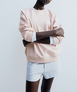 Sweat-shirt chaud en coton brossé anti-boulochage pour femme, col rond, doux et confortable, à épaules tombantes - Product Image 1