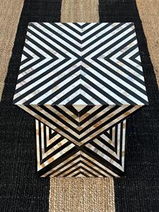 Mesa de Cajones con Incrustaciones de Hueso de ILAHI, con Base de Latón, Diseño Moderno, Detalles de Ágata, Almacenamiento de Tres Niveles, Mueble Portátil para el Hogar - Product Image 2