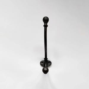 Porte-manteau mural décoratif vintage en métal à double crochet, robuste, pour manteaux, chapeaux et clés - Product Image 5