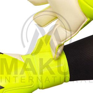 Guantes de Portero de Fútbol de Dedo Completo, Color Amarillo Neón con Patrón Negro, Antideslizantes, Material PU, Impermeables, Cierre con Cordón, Unisex - Product Image 3