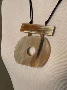 premium indian jewelry Horn Pendant Necklace Unisex Bohemian Style Natural Material Fashion Jewelry Set - Product Image 1
