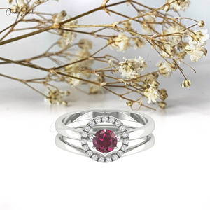 Anillo Apilable de Oro Sólido de 14k con Rodolita Granate y Diamantes de Corte Redondo de 5mm, Anillo de Compromiso y Boda para Ella - Product Image 3