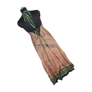 Nuevo Saree / Sari / Shari, Ropa India y Pakistaní, Estilo Hippie, Boho, Nuevo Saree de Seda Vintage con Diseño Multicolor - Product Image 3