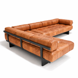 Canapé Chesterfield en L industriel, revêtement en cuir véritable, structure métallique durable, deux places, design moderne pour hôtel et salon - Product Image 1