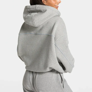 Sweat à capuche confortable en molleton épais 100 % coton, coupe oversize, avec logo personnalisé sur le devant, pour femme, collection printemps - Product Image 3