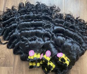 Extensiones de Cabello Camboyano Virgen al por Mayor - Cabello Natural Negro Rizado Profundo a Granel Sin Químicos - Product Image 4