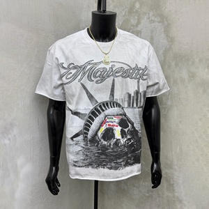 T-shirt graphique vintage personnalisé délavé à l'acide, en coton épais 100 %, avec strass et impression intégrale majestueuse - Product Image 1
