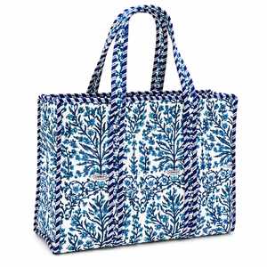 Bolso Tote Acolchado con Estampado Floral de Alta Calidad, Estilo Preppy para Mujer, Cierre de Cremallera, Asas a Rayas, Gran Capacidad para Todas las Temporadas - Product Image 1