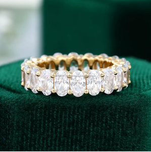 Forma ovalada Moissanite Eternity Band Anillo de compromiso Full Eternity Yellow Gold Plated Diamond Band Ring Trending Ring Producto - Product Image 1