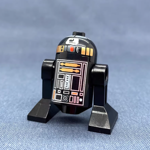 Ensemble de figurines de robots et d'astronautes de science-fiction compatibles, modèle en plastique ABS, jouet unisexe, à partir de 8 ans - Product Image 2