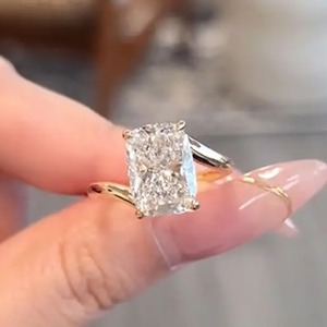 Trendy Design 925 Moissanite 4.5Carat 8x11mm <b>Cushion</b> Cut Engagement <b>Ring</b> for Women Sterling Silver Yellow Gold Plated - Product Image 2