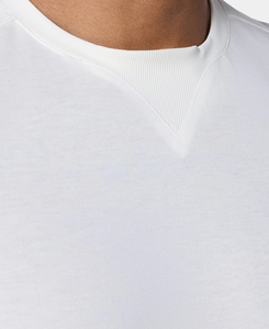 Camiseta Deportiva de Algodón Transpirable para Mujer, Cuello Redondo, Manga Corta, Color Blanco, Sin Costuras, Ecológica, Ajuste Regular, Ideal para Yoga - Product Image 4