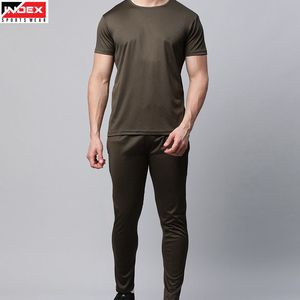Conjunto deportivo de verano para hombre hecho a medida en EE. UU., camiseta y pantalones, ligero, transpirable, para gimnasio, deporte, fitness, informal y elegante. - Product Image 1