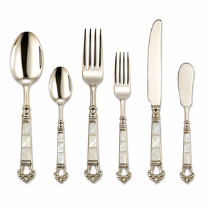 Nouvel ensemble de couverts de luxe en acier inoxydable avec poignée dorée minimaliste, comprenant cuillère, fourchette et couteau, pour la table à manger à domicile - Product Image 3
