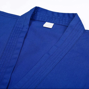 Uniforme de Taekwondo léger et confortable, taille ajustable, pour l'entraînement, homologué, fabriqué par un OEM spécialisé dans les arts martiaux. - Product Image 5