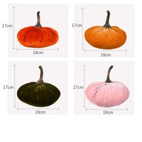 Peluche verte de la marque WUJI, décoration d'intérieur, forme mignonne, en polyester, pour Halloween, Thanksgiving, logo personnalisé, taille personnalisable