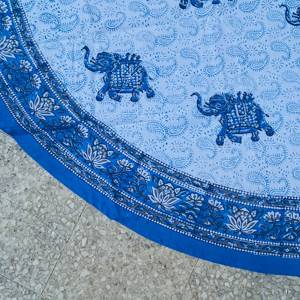 Ensemble de nappes et de serviettes de table modernes, de haute qualité, à motifs floraux, imprimées à la main, en coton, personnalisables, écologiques, durables, pour une utilisation en extérieur - Product Image 4