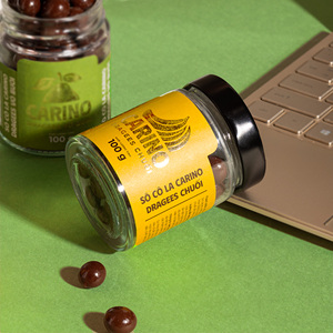 Dragees de Frutos Secos Recubiertos de Chocolate Carino de Alta Calidad, Frutos Secos Sólidos en Frasco de 100g - Product Image 2