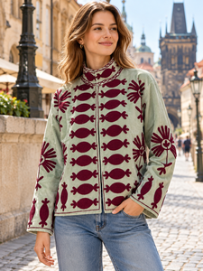 Veste brodée vert sauge, veste florale Suzani bordeaux, vêtement d'extérieur ethnique bohème - Product Image 1