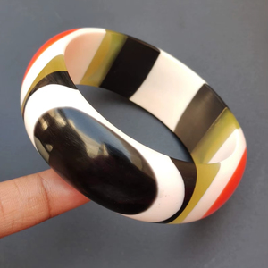 Pulsera de Resina de Calidad Estándar, Joyería de Moda, Regalo de Cumpleaños, Fabricante y Exportador de Accesorios de la India - Product Image 1