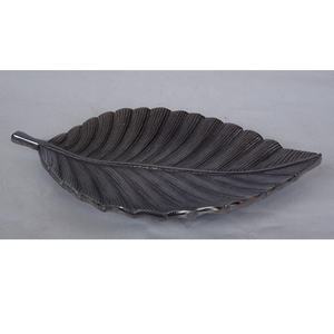 Plateau rectangulaire en fonte d'aluminium Laiton forgé brut Petit plateau en fonte d'aluminium L Artisanat en métal Décoration moderne - Product Image 4