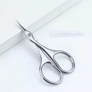 กรรไกรตัดม่านตา Morje Surgical Professional ผลิตจากสแตนเลสสตีล ปลายแหลมคม สำหรับการตัดที่แม่นยำ - Product Image 1