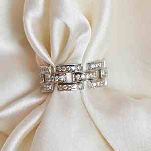 Bague d'amour infini classique en argent sterling 925 avec sertissage à griffes et pierre en moissanite, bague de promesse de mariage, cadeau pour elle - Product Image 1