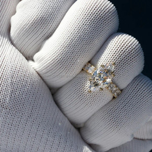 Anillo de Oro Blanco con Diamante Corte Marquesa para Mujer, Anillo de Compromiso de Lujo, Joyería de Boda y Aniversario, Regalo para Ella - Product Image 3