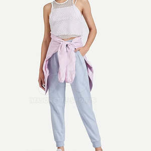Modern Casual <b>Wardrobe</b> Essentials Women Trousers With Relaxed Fit And Premium Fabric For Daily Wear - Product Image 3