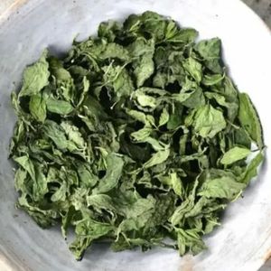 Hojas de menta seca, menta picante seca para té orgánico y para cocinar, de Vietnam - Product Image 5