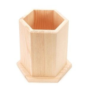 Porte-stylos en bois écologique à finition naturelle, en forme d'hexagone, pour la décoration de table, le rangement des stylos et crayons, pour la maison ou le bureau. - Product Image 1