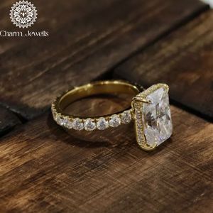 Bague de fiançailles Charm_Jewells en moissanite taille coussin, certifiée IGI, plaquée or 18 carats, sertie à griffes, style classique pour femme, 3 g. - Product Image 4