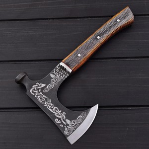 Hache à main forgée à la main en acier à haute teneur en carbone de qualité industrielle, avec tête de marteau pour le travail du bois et fourreau en cuir, hache de camping personnalisée OEM - Product Image 1