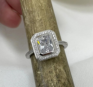 Anillo de Boda Cristiano Minimalista con Circonita Cúbica de 7x9mm en Forma Octogonal, Chapado en Plata 925, con Engaste de Bisel, el Más Vendido, Regalo Ideal - Product Image 5