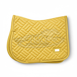 Tapis de selle carré matelassé pour chevaux, équipement d'équitation moderne, ensemble de tapis de selle pour dressage, vêtements équestres - Product Image 1