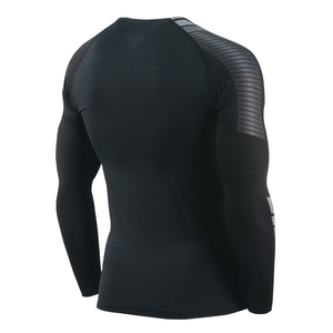 Camiseta de compresión para gimnasio y entrenamiento, de poliéster y spandex de primera calidad, para hombre. - Product Image 2
