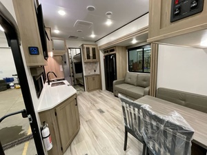 Nouveau 2026 Keystone C-o-l-e-m-a-n L-e-g-a-c-y 3000L-O-F-T - Product Image 5