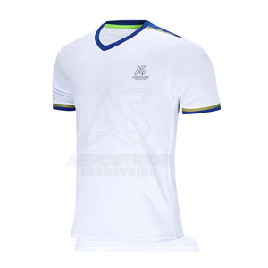 Camiseta de Fútbol Transpirable de Manga Corta con Logotipo Personalizado, Hecha en Pakistán, Camiseta Deportiva de Alta Calidad - Product Image 3