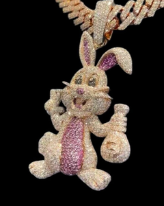 Colgante de Lujo de Plata 925 Certificada con Personaje de Dibujos Animados de Conejo Grande, Estilo Hip Hop, con Moissanita Colorida Personalizada para Hombre - Product Image 1
